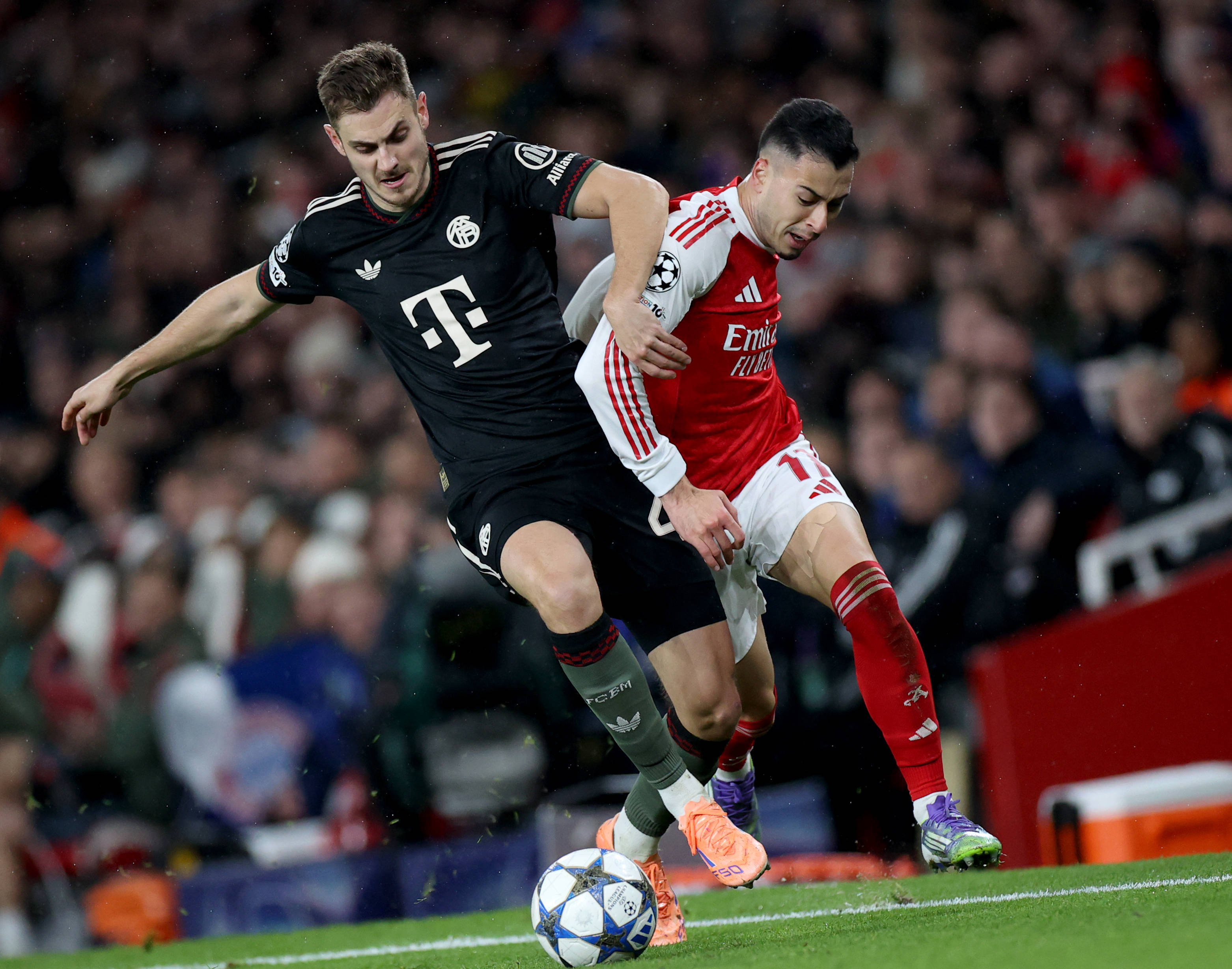 溢价数倍 溢价数倍